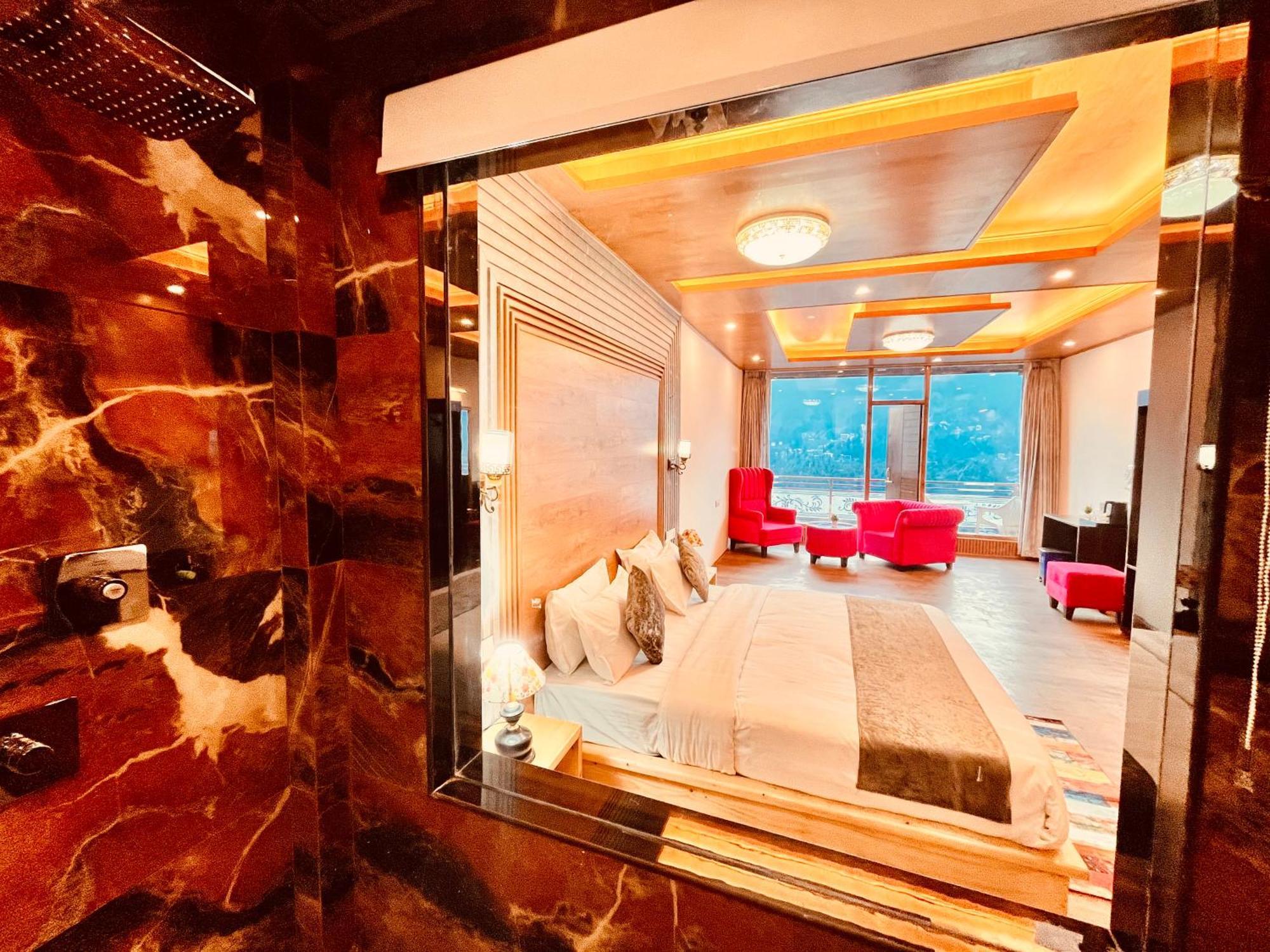 Naina Deventure Resort, Manali - Premium Rooms With Centrally Heated & Scenic View Exteriör bild
